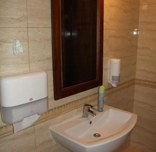 ゲストハウス Sangria ナボダリ